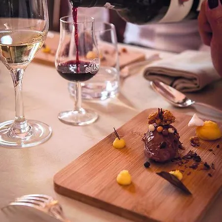 Bed & Breakfast Les Du Restaurant Le Castellaras - Teritoria Fayence